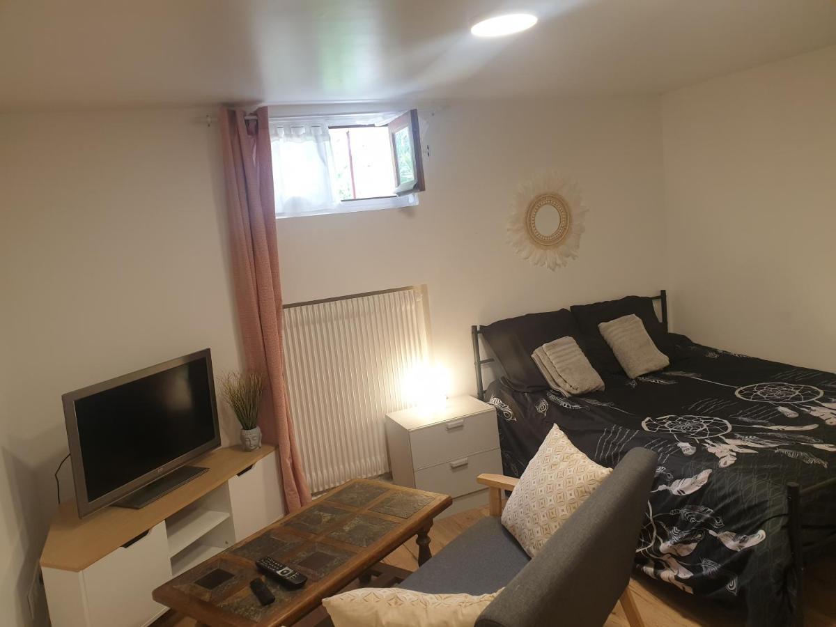 Studio 25M2 Independant Sous-Sol Apartment Sarcelles Ngoại thất bức ảnh